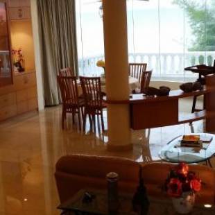 Фотографии гостевого дома
Tropical Sea View & Sunshine