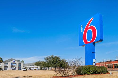 Фотография гостиницы Motel 6-Bay Saint Louis, MS