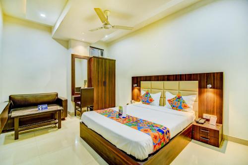 Фотография гостиницы FabHotel Solitaire Inn Tilak Nagar