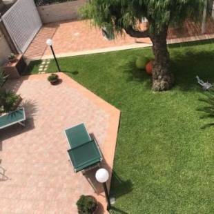 Фотографии гостевого дома
Villa Mary con GIARDINO a due passi dal MARE SANIFICATA