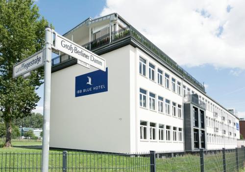 Фотография гостиницы IBB Hotel Berlin-Airport