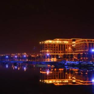 Фотографии гостиницы
Wellborn Luxury Hotel