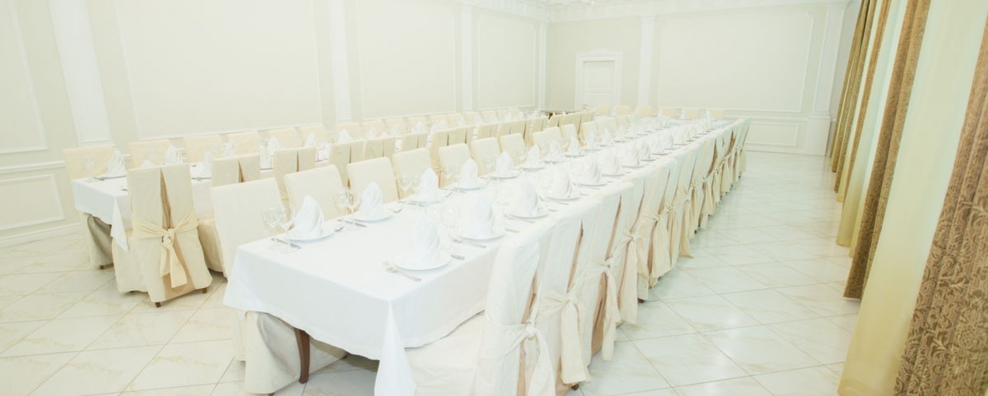 Фотографии банкетного зала Хрустальный зал У Истока