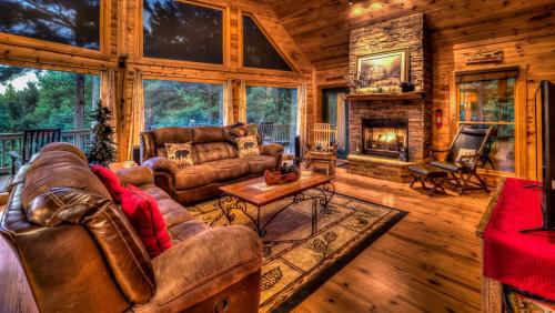 Фотография гостевого дома Black Bear Ridge by Escape to Blue Ridge