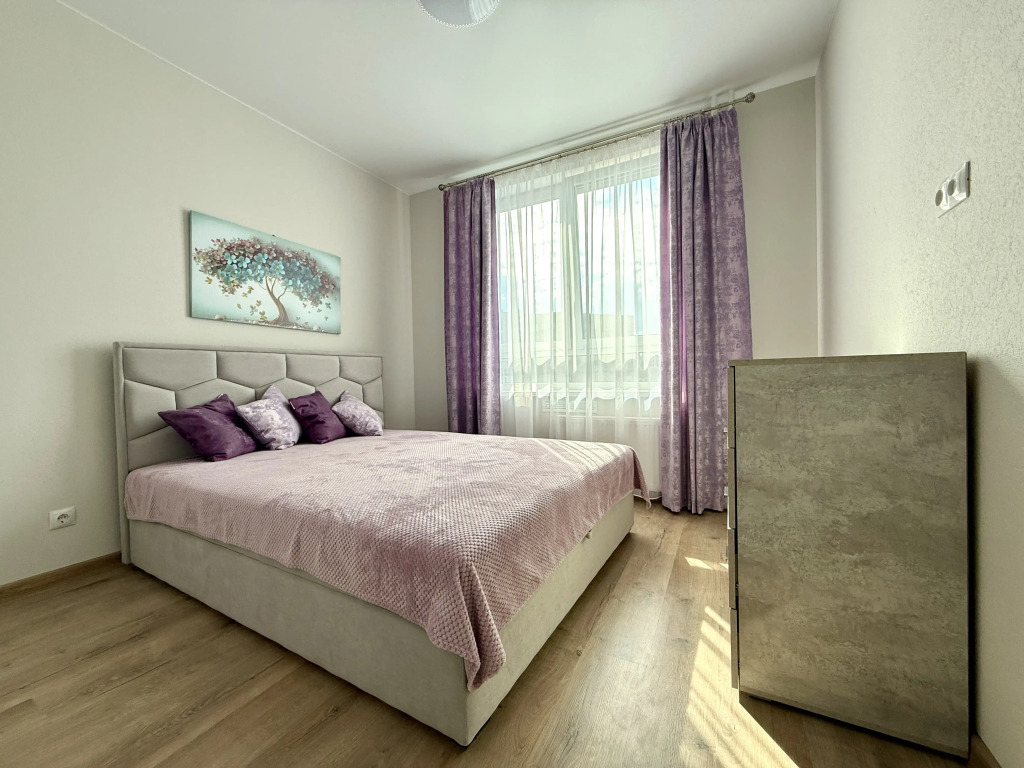 Фотография квартиры Апартаменты Алиссум детская площадка привлекает даже взрослых