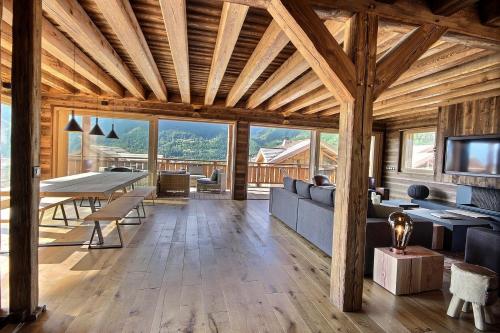 Фотографии гостевого дома
Chalet Luxe serrechevalierholidays piscine et spa