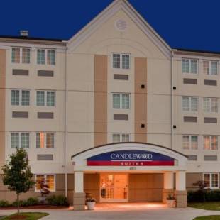 Фотографии гостиницы
Candlewood Suites Chesapeake-Suffolk, an IHG Hotel