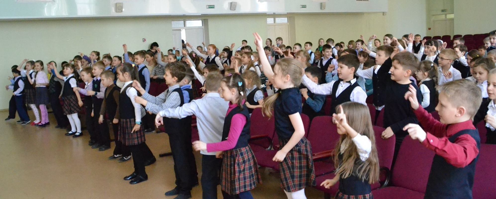 Фотографии концертного зала Малый зал Дворца культуры железнодорожников