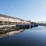 Фотография гостевого дома 8 Swan House