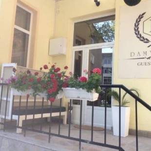 Фотографии гостевого дома
Damyanov House