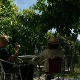 Фотографии гостевого дома
les cerisiers de stella