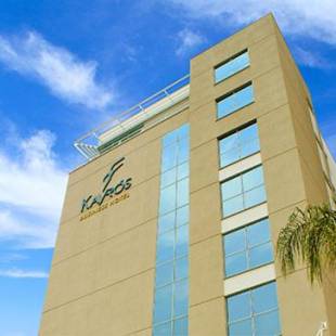 Фотографии гостиницы 
            Kayrós Business Hotel