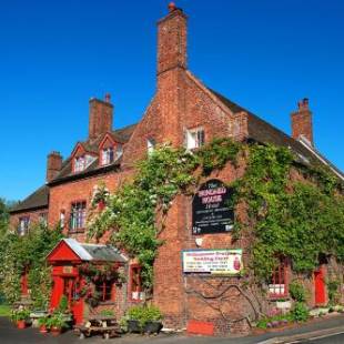 Фотографии гостиницы
Hundred House Hotel