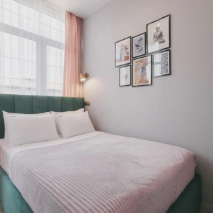 Фотография квартиры Апартаменты Red Apartments Арт Лайт Сити Гойя