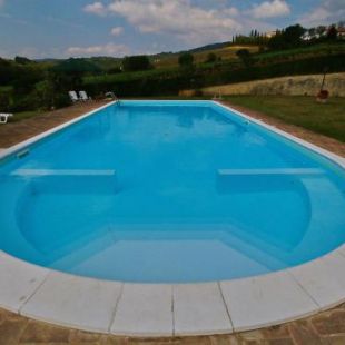Фотография гостевого дома Charming Farmhouse with Swimming Pool in Umbria