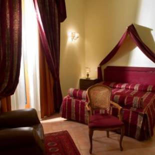 Фотографии гостиницы
Chiaja Hotel de Charme