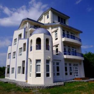 Фотографии мини отеля
Meihua Lake Corner B&B