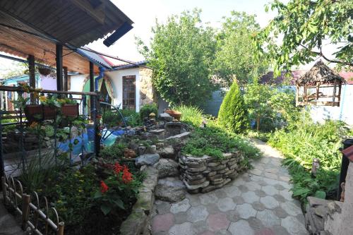 Фотография гостевого дома Райский уголок