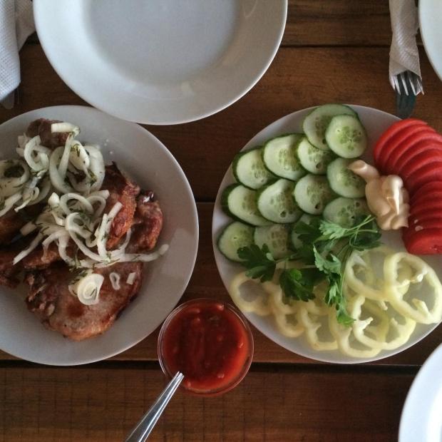 Фотографии кафе 
            Сазанка