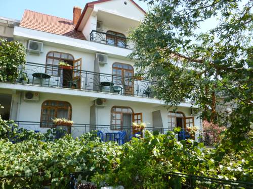 Фотографии мини отеля
Эвкалипт