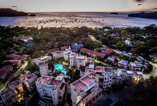 Фотография апарт отеля Tropical Gardens Suites and Apartments