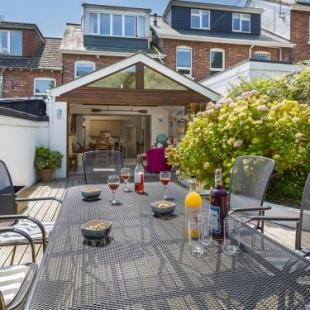 Фотография гостевого дома Shipwrights