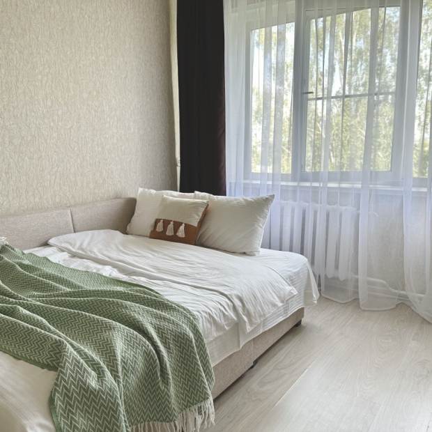 Фотографии квартиры 
            Апартаменты 1-к Комфорт на Есенина