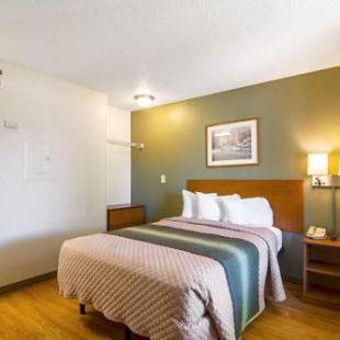 Фотографии мотеля
HomeTowne by Red Roof Studios Cincinnati - Sharonville