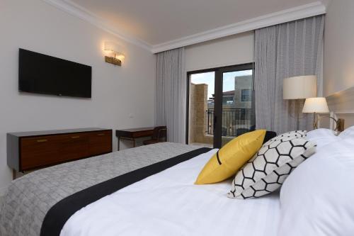 Фотография гостиницы Edmond Rosh Pina