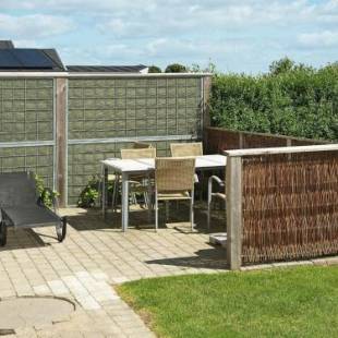 Фотографии гостевого дома 
            Three-Bedroom Holiday home in Hejls 12