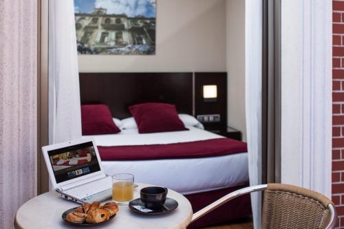 Фотография гостиницы Clement Barajas