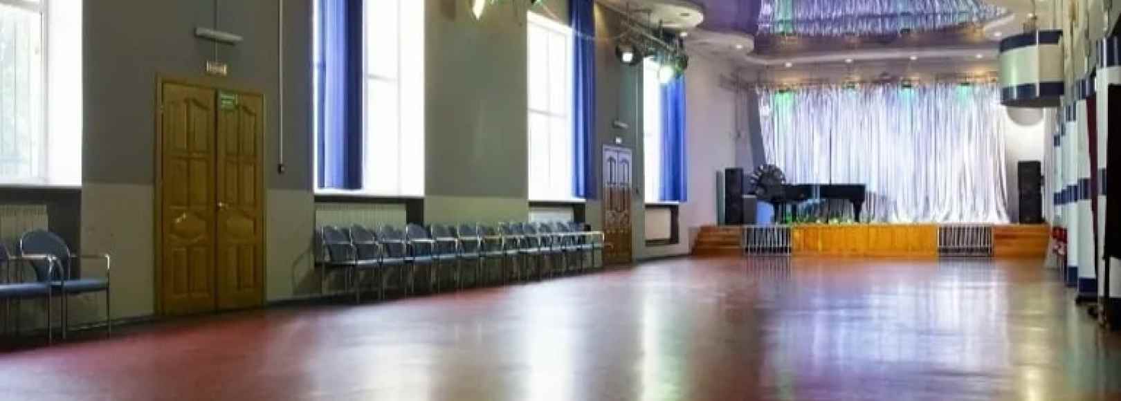 Фотография танцевального зала Танцевальный зал ДК железнодорожников