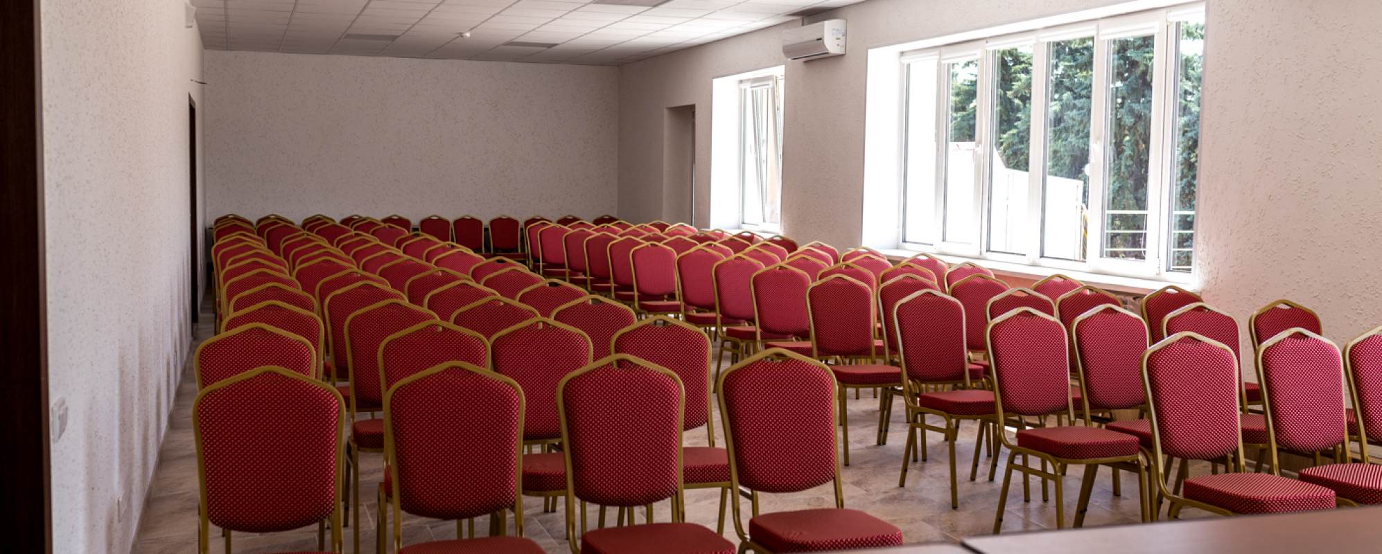 Фотографии конференц-зала Ели