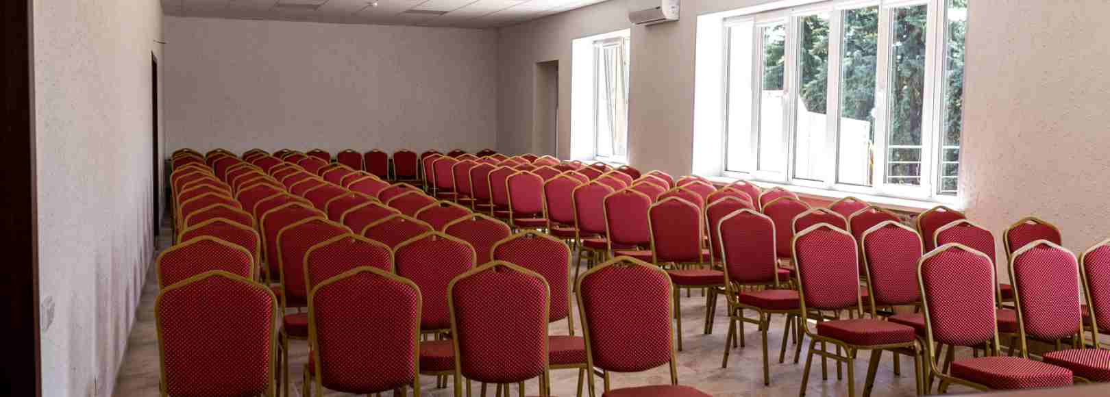 Фотография конференц-зала Ели