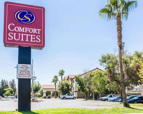 Фотография гостиницы Comfort Suites Bakersfield