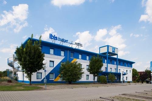 Фотография гостиницы Ibis budget Berlin Hoppegarten