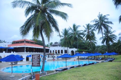 Фотографии гостиницы 
            Jacaranda Indian Ocean Beach Resort