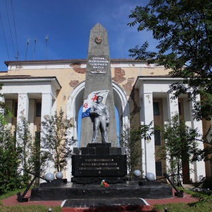 Фотография памятника Памятник Героям-подводникам Северного флота, павшим в борьбе с немецко-фашистскими захватчиками