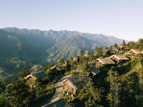 Фотография гостиницы Sapa Jade Hill Resort & Spa