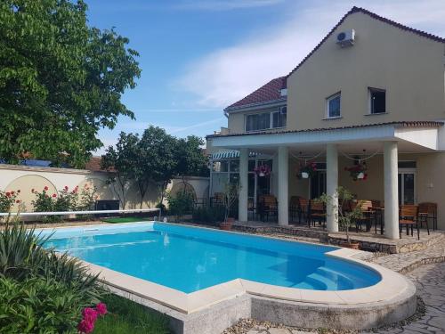 Фотография гостевого дома Pension Xo Residence