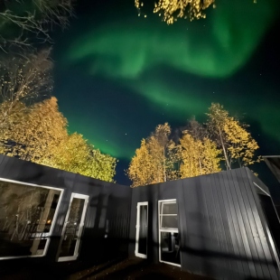 Фотография Коттеджа Частный дом Домики в лесу всего в 6 км от города