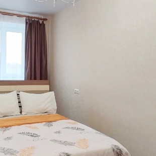 Фотография квартиры Квартира 2-комнатная в Омске на Петра Ильичева 4