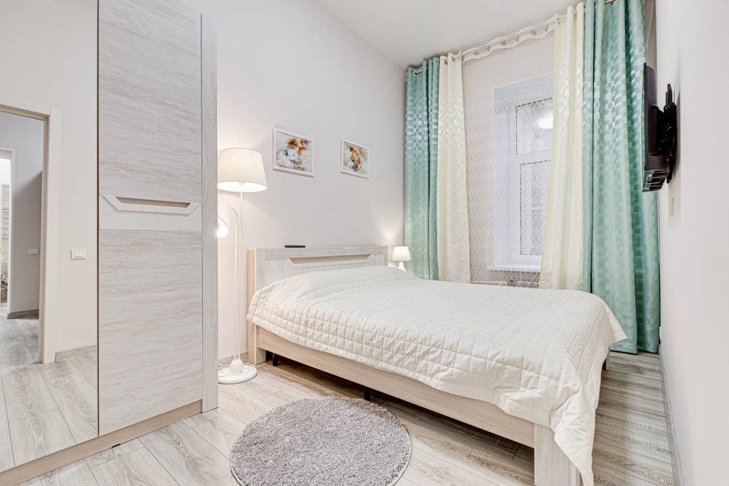 Фотография квартиры Апартаменты 2 ком в центре города на Набережной Грибоедова 68