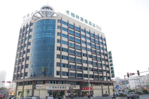Фотография гостиницы GreenTree Inn Guangdong Shantou Chengjiang Road Business Hotel