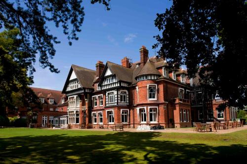 Фотография гостиницы Woodlands Park Hotel