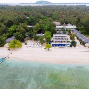 Фотография базы отдыха Seri Resort Gili Meno