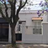Фотография гостевого дома El Jacarandá en Chascomús