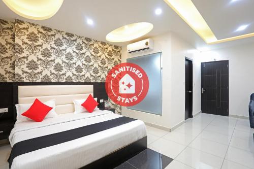 Фотография гостиницы Capital O 40493 Hotel Aroma Regency