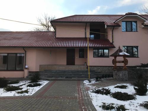 Фотография гостевого дома Частный дом для семейного отдыха с бассейном и сауной