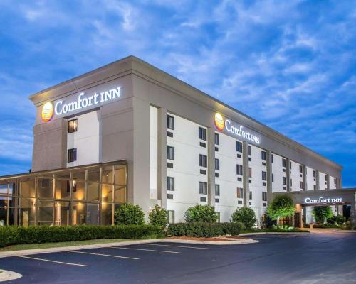 Фотография гостиницы Comfort Inn South - Springfield